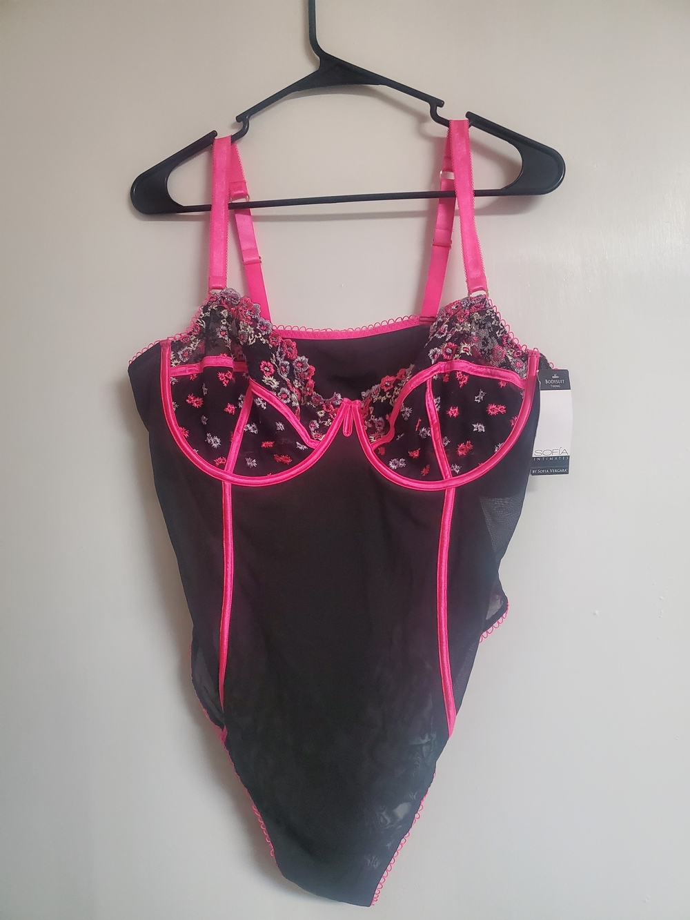 Black & Hot Pink Lace-Trim Chemise by